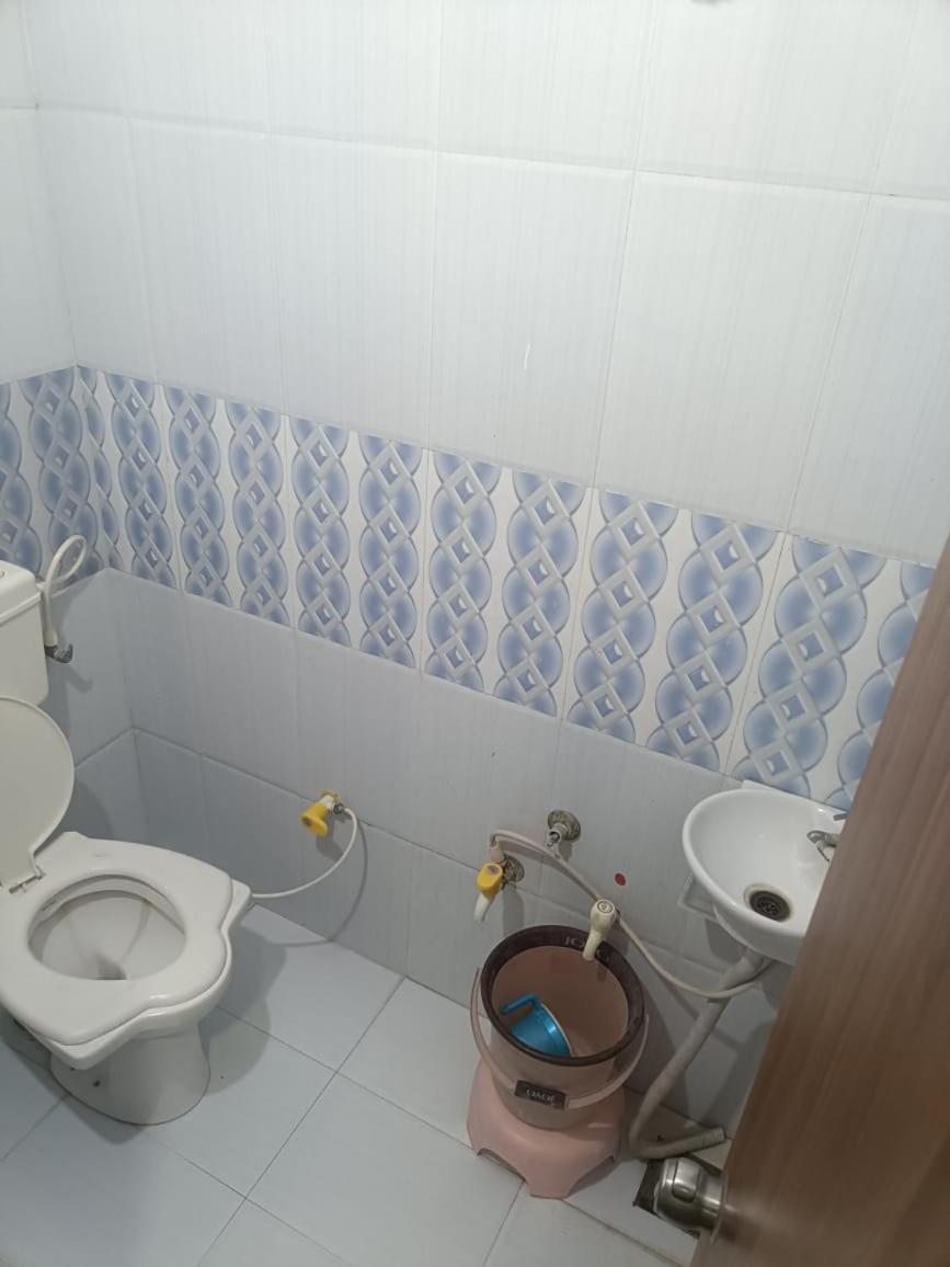 Dwārka Hotel Mahalaxmi מראה חיצוני תמונה